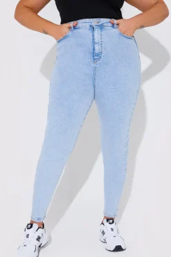 Hot Fits Light Wash Sculpt Shaper Jean Blue