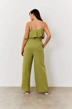 Hot In the Style Linen Crop Top Green