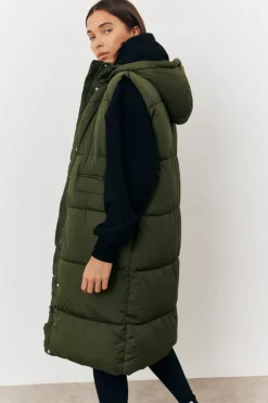 New In The Style Longline Hooded Puffer Gilet Khaki
