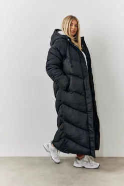 In the Style Longline Puffer Jacket Black
