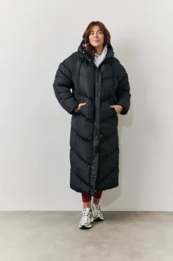 In the Style Longline Puffer Jacket Black