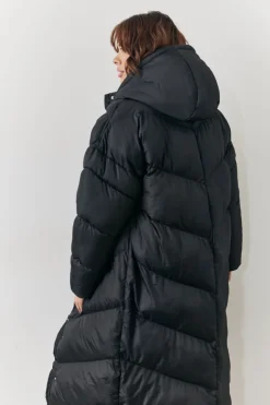 In the Style Longline Puffer Jacket Black