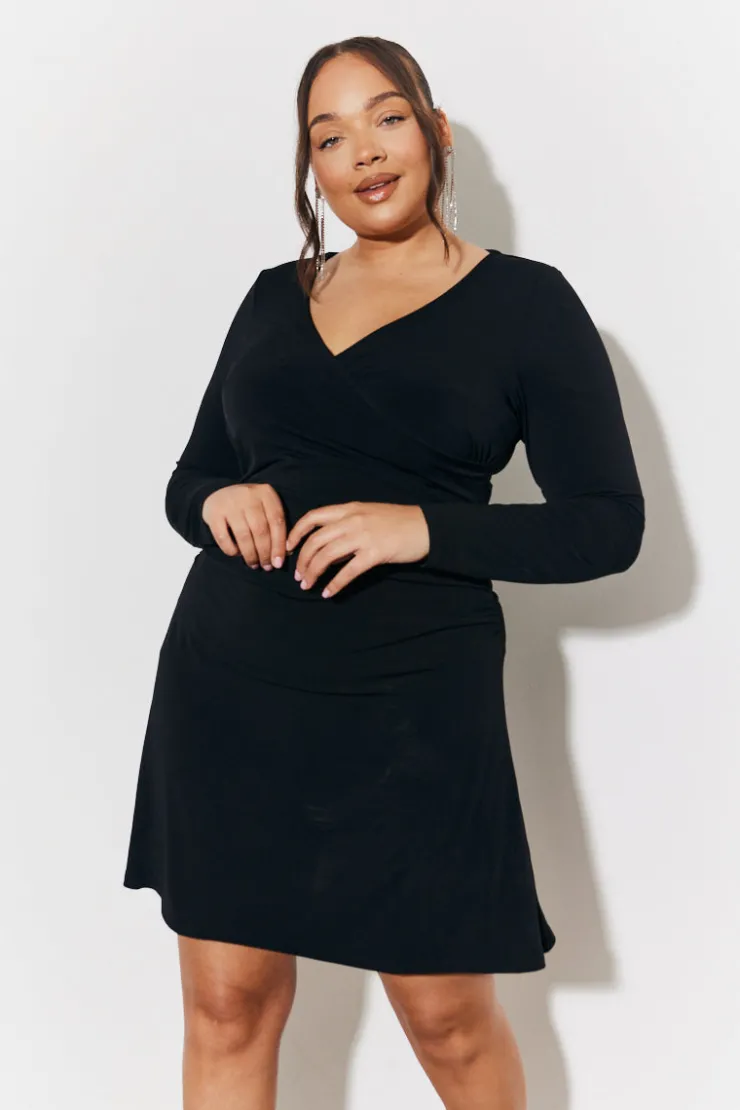 New In The Style Magic Sculpting Wrap Mini Skater Dress Black