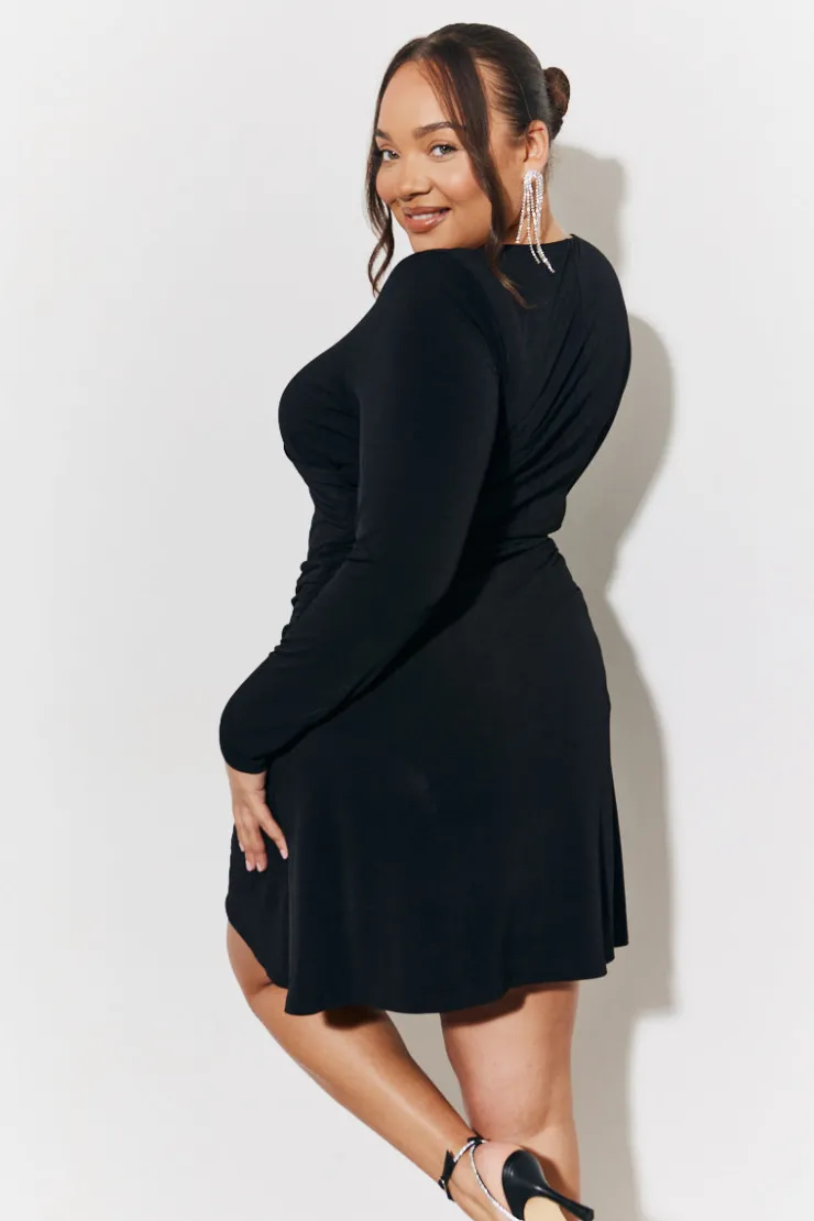 New In The Style Magic Sculpting Wrap Mini Skater Dress Black