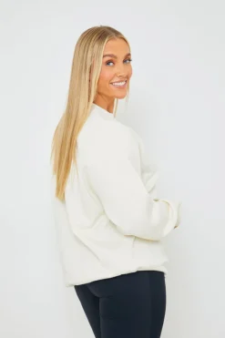 Hot In the Style Manhattan Slogan Sweater Cream