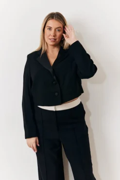 Clearance In The Style Occasion Cropped Tux Blazer Black