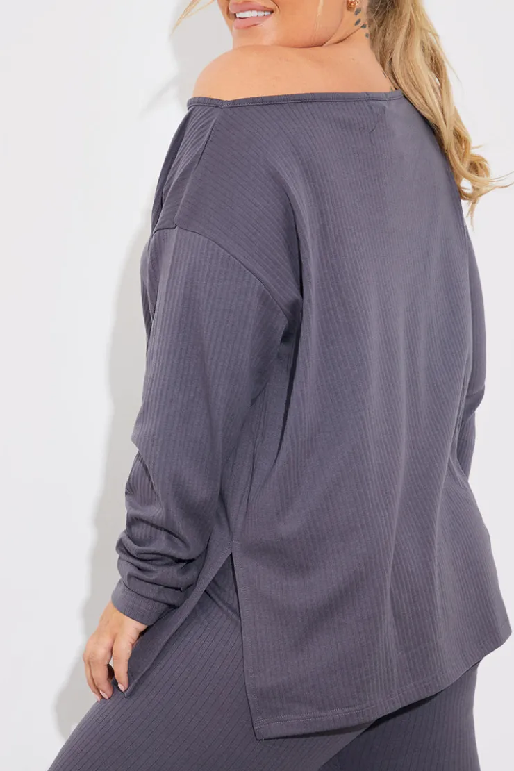New In The Style Off The Shoulder Long Sleeve T Shirt And Legging Set
