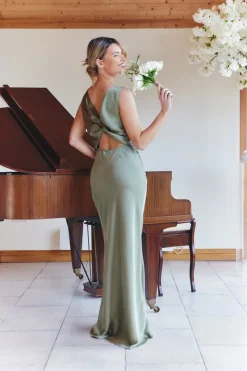 New In The Style Satin Twist Back Maxi Dress Olive