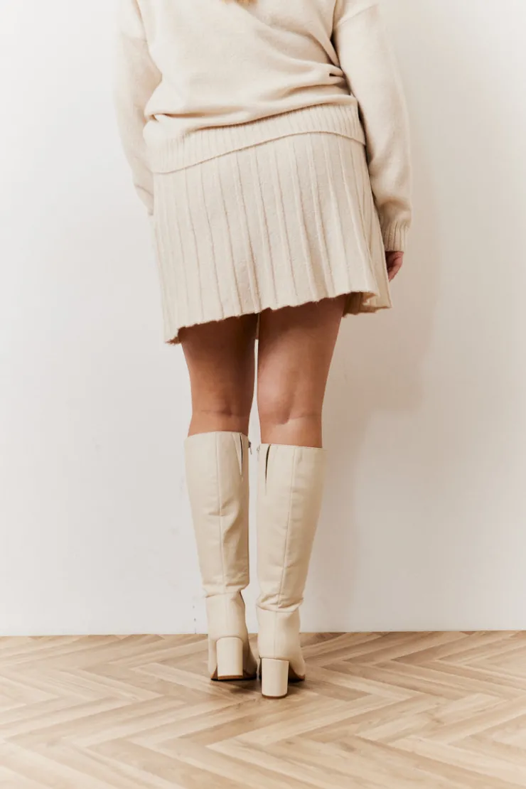 Discount In The Style Pleated Co-Ord Mini Skirt Cream