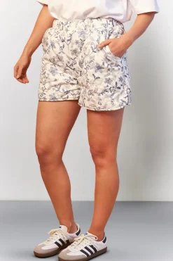 Hot In The Style Printed Quilted Shorts White blue