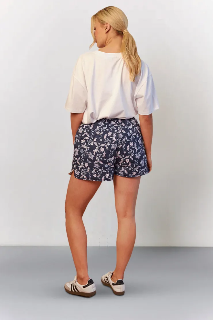 Hot In The Style Printed Quilted Shorts White blue
