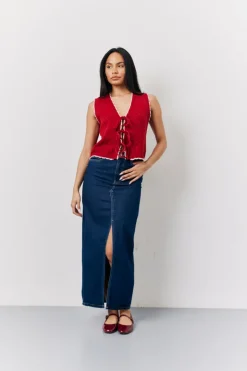 Clearance In The Style Contrast Edge Tie Front Knitted Waistcoat Red