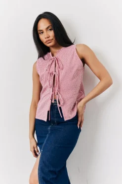 In The Style Seersucker Gingham Tie Front Top Red