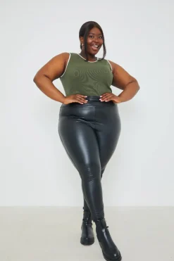 New In the Style RIB CONTRAST BINDING BODYSUIT