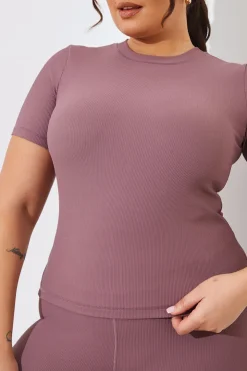 Fits RIBBED CREW NECK SHORT SLEEVE TOP