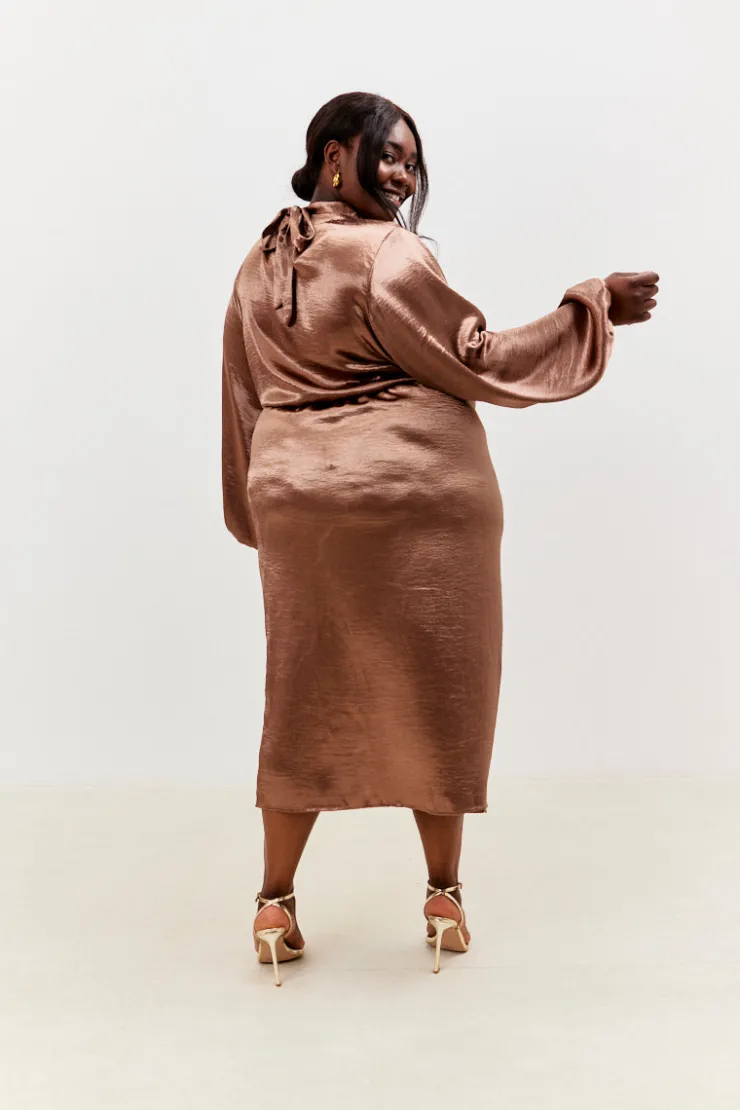 Best In the Style Satin Drape Co-Ord Midi Skirt Chocolate