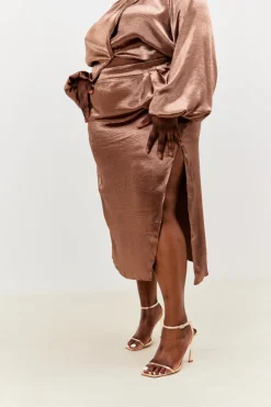 Best In the Style Satin Drape Co-Ord Midi Skirt Chocolate