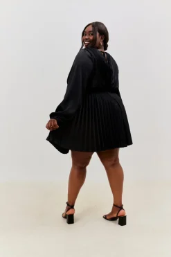 New In the Style Satin Pleated Cut Out Detail Mini Dress Black