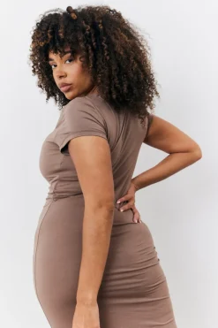 Outlet Fits Sculpting Cap Sleeve Maxi Dress Mocha