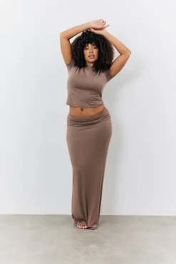 Discount Fits Sculpting Short Sleeve Crew Neck T-Shirt Mocha