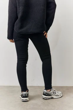 Best In the Style Shaper Stretch Jeans Black