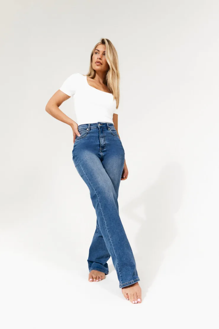 Discount In The Style Sienna Straight Leg Jean Mid blue