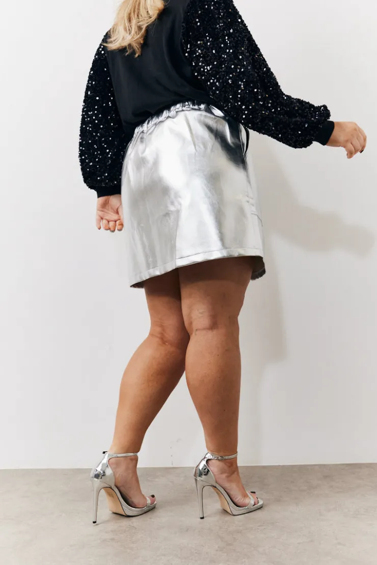 New In the Style Metallic Mini Skirt Silver
