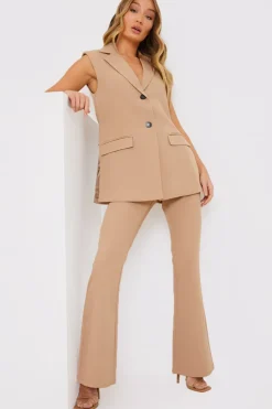 New In the Style Sleeveless Oversized Blazer