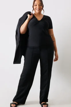 Online In The Style Slinky Twist Front Short Sleeve Top Black