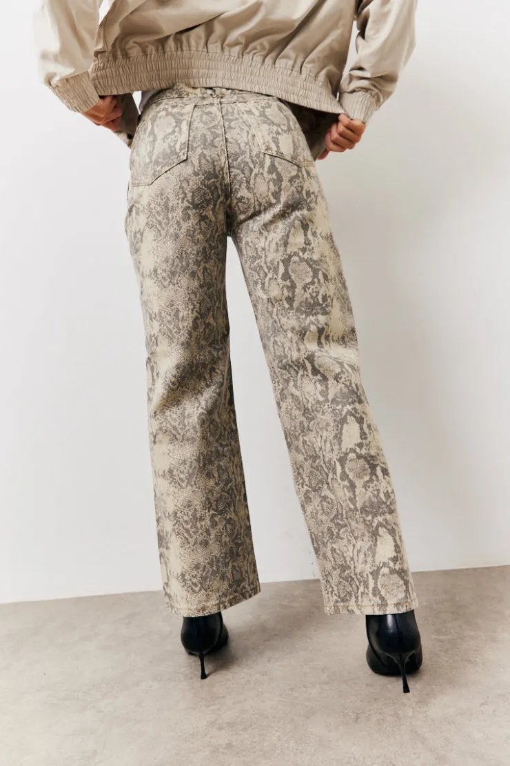 Outlet In The Style Snake Print Straight Leg Jeans Brown