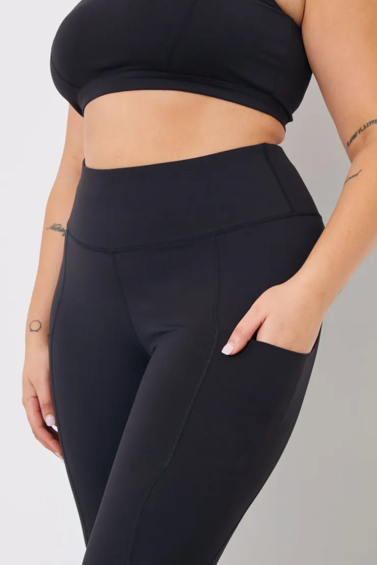 Hot In The Style Soft Touch Seam Detail Leggings