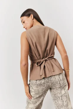 New In The Style Square Neck Longline Waistcoat Stone
