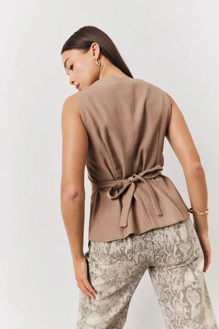 New In The Style Square Neck Longline Waistcoat Stone