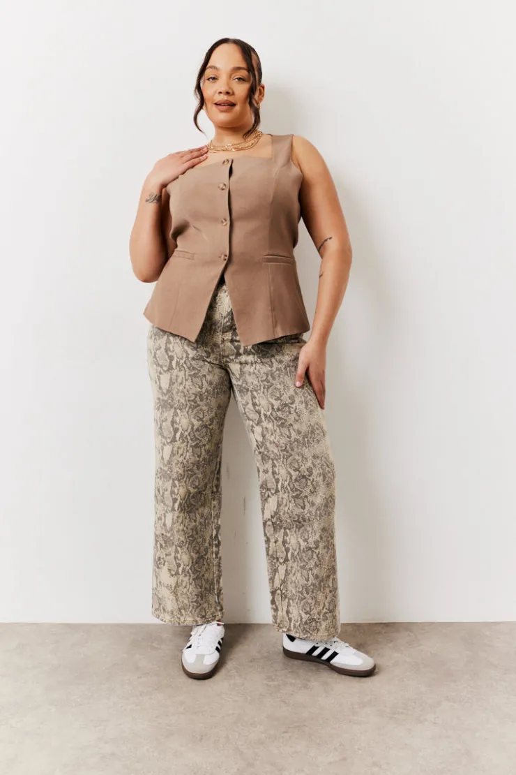 New In The Style Square Neck Longline Waistcoat Stone