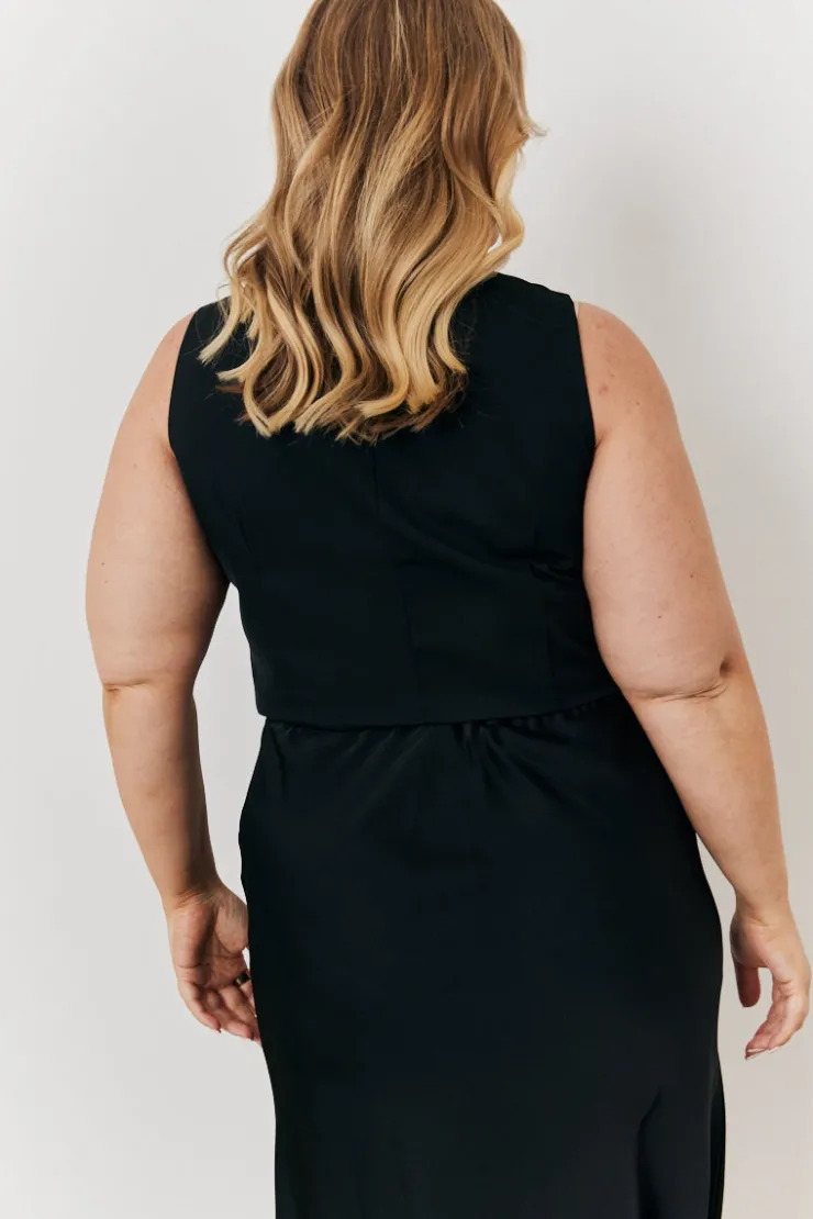 In the Style Tailored Waistcoat Black