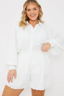 Clearance In the Style Textured Dobby Detail Co-ord Shorts White