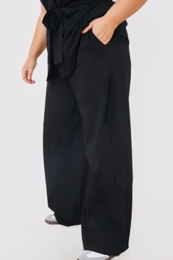 New In the Style Textured Wide Leg Co-Ord Trousers Black
