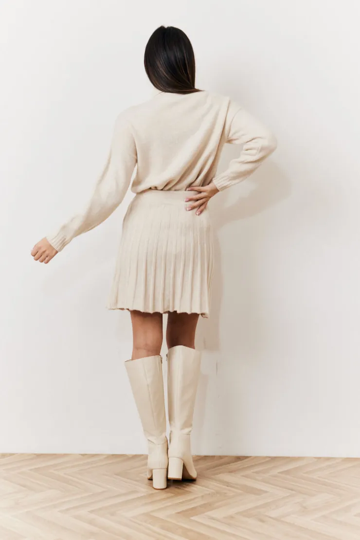 Hot In The Style Turtle Neck Co-Ord Jumper Cream