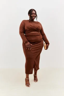 Hot In the Style Twist Acetate Slinky Co-Ord Crop Top Chocolate