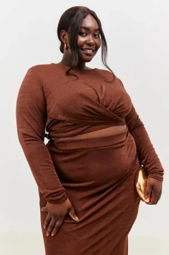 Hot In the Style Twist Acetate Slinky Co-Ord Crop Top Chocolate