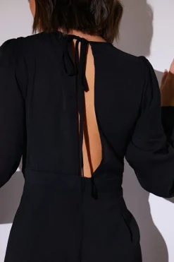 New In the Style Twist Front Balloon Sleeve Playsuit Black