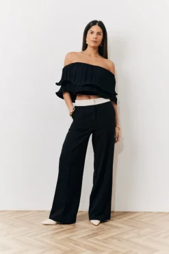 Best In The Style Ultimate Ruffle Bandeau Top Black