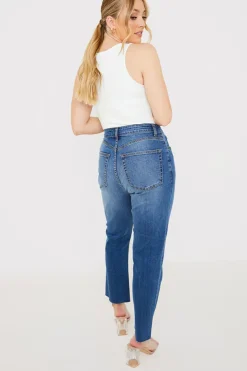 Hot In The Style WASH STRETCH STRAIGHT JEANS