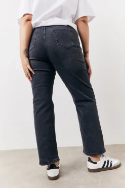 In The Style Straight Leg Jeans Washed black