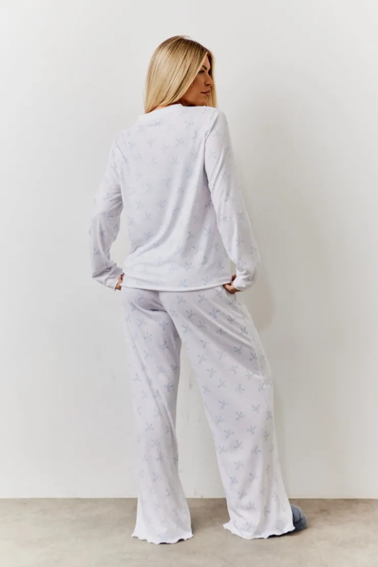 Clearance In The Style Bow Print Long Sleeve Top and Trouser PJ Set White