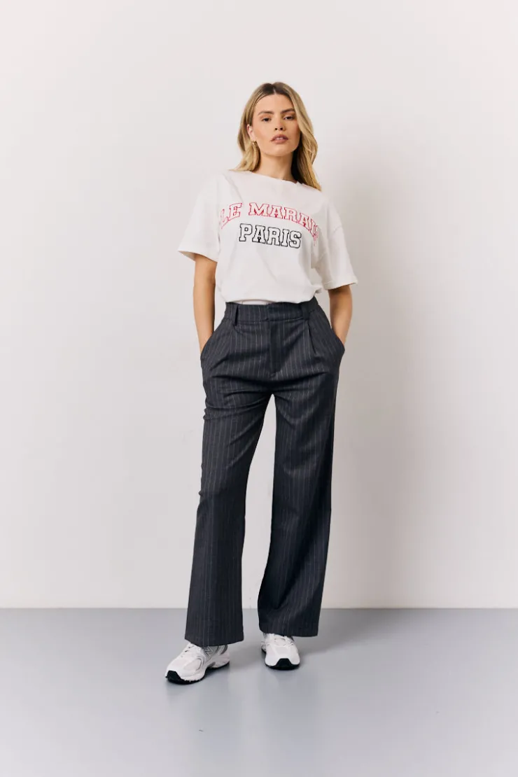 Clearance In The Style Embroidered Paris Slogan T-Shirt White