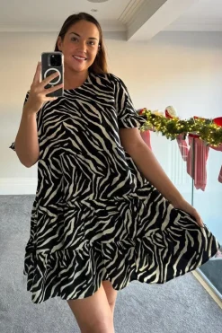 Outlet In the Style Zebra Smock Dress With Frill Sleeve Black